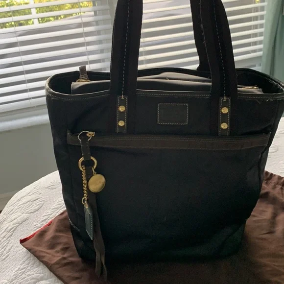 Coach Large tall Stain Black tote bag with suede tassel Front & back compartment - Picture 2 of 6